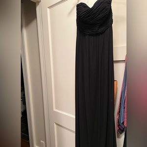 Donna Morgan Women’s Black Chiffon Strapless Long Gown. Size 8.